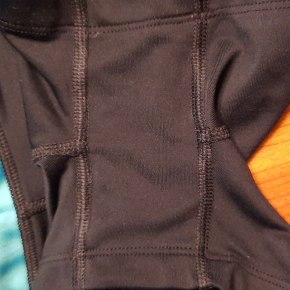 Under Armour 2" athletic shorts - Picture 6 of 7